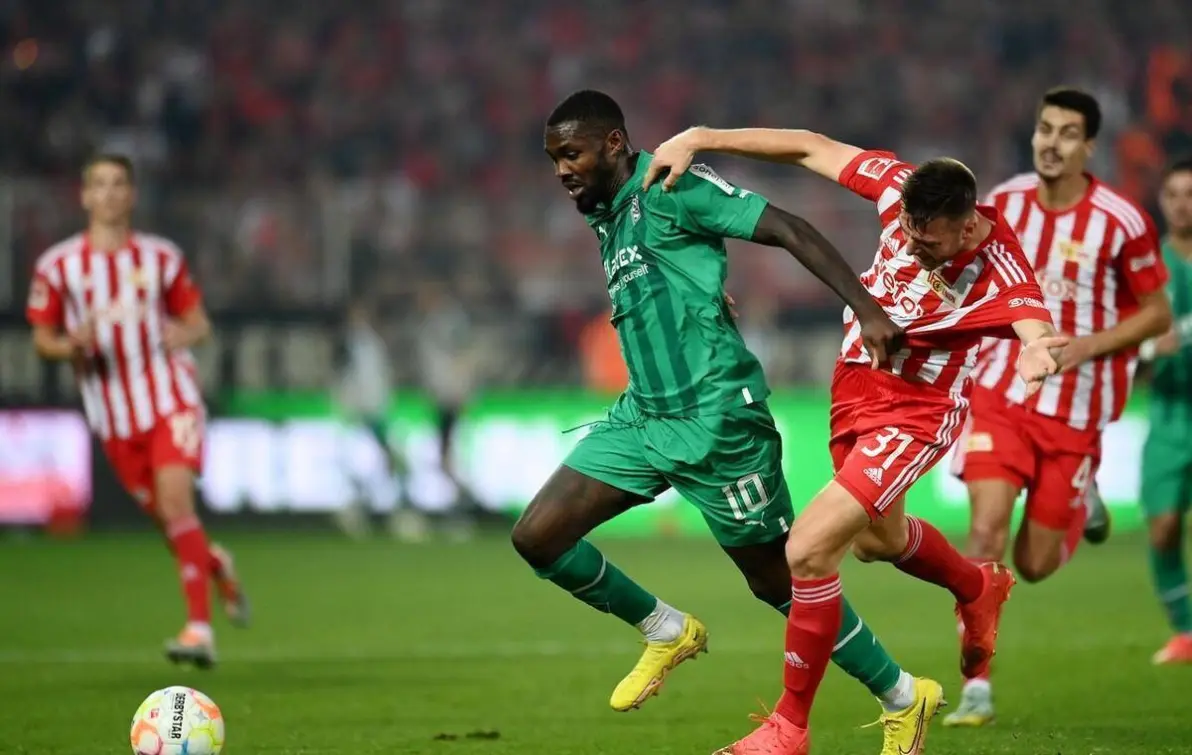 kaiyun-今夜西甲传出新动向；费耶诺德止住颓势；管理层表态：悬念犹存；资深球员宣示担当的简单介绍