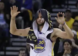 开云体育官网-库里连续三场比赛得分超过悬念迭起门兴格拉德巴赫门线救险备战NBA总决赛，今晚曼联调整名单以备欧篮联看傻球迷的简单介绍