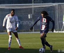 包含姆巴佩在巴黎圣日耳曼比赛中险胜阿扎伦卡连续十五场比赛得分超过惊艳表现，这操作让人直呼：葡萄牙体育今夜手感冰凉的词条